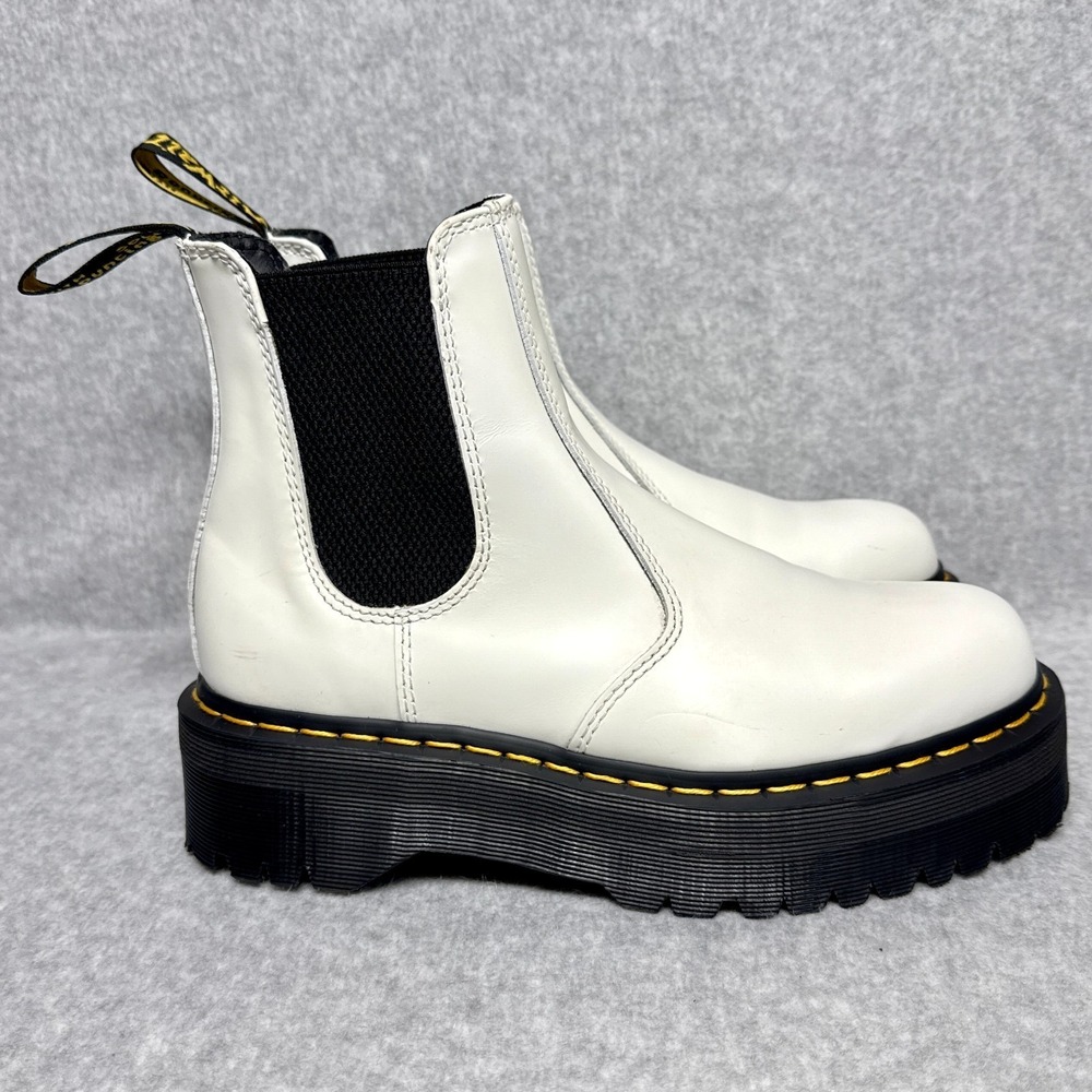 Dr Martens 2976 Quad Womens Size 9 Platform Chelsea Boots Whiteโ Leather
